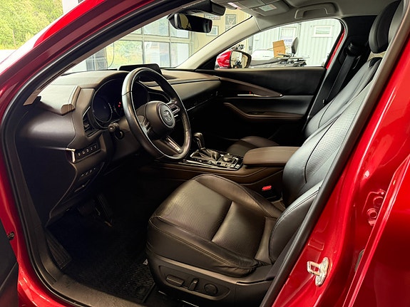 Mazda CX-30 11 of 30