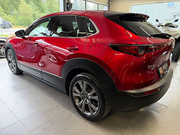Mazda CX-30 4 of 30