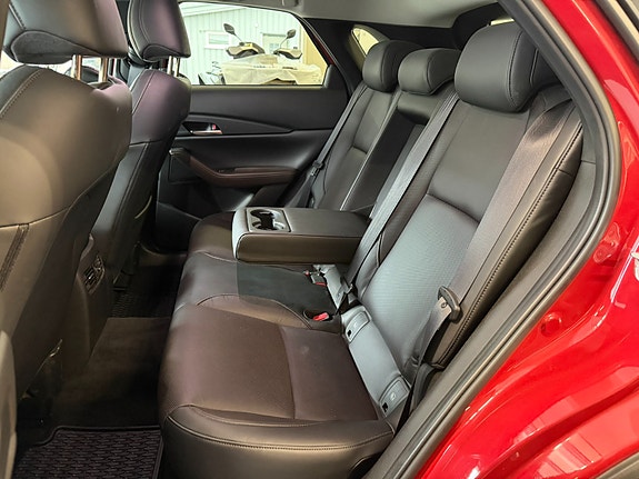 Mazda CX-30 16 of 30
