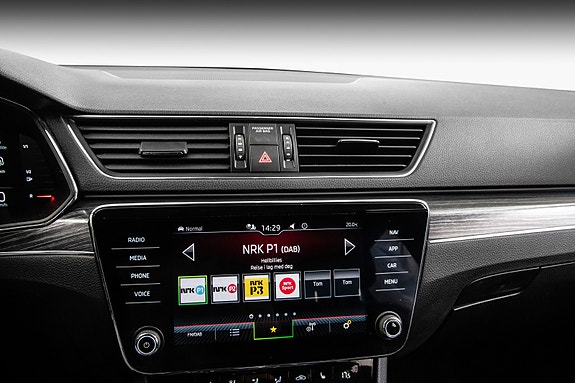 Skoda Superb 23 of 30
