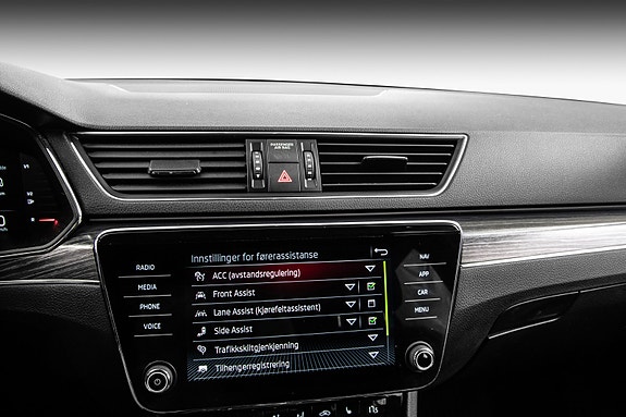 Skoda Superb 30 of 30