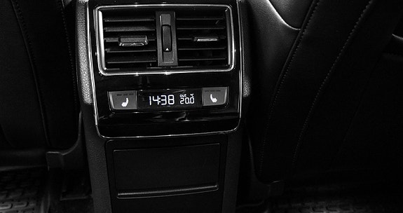 Skoda Superb 13 of 30