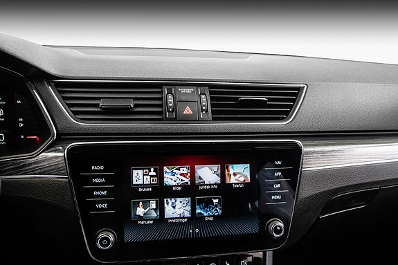 Skoda Superb 28 of 30