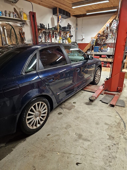 Audi A4 4 of 12