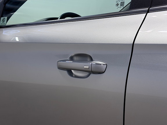 MG ZS EV 13 of 30
