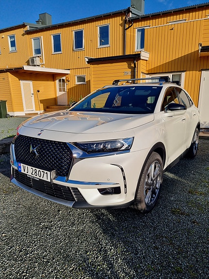 DS DS 7 Crossback 2 of 12