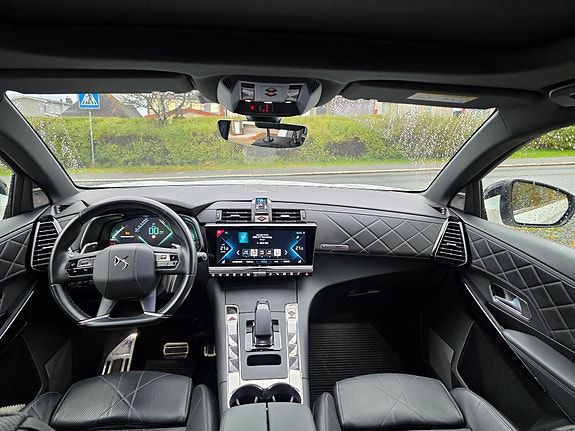 DS DS 7 Crossback 8 of 12
