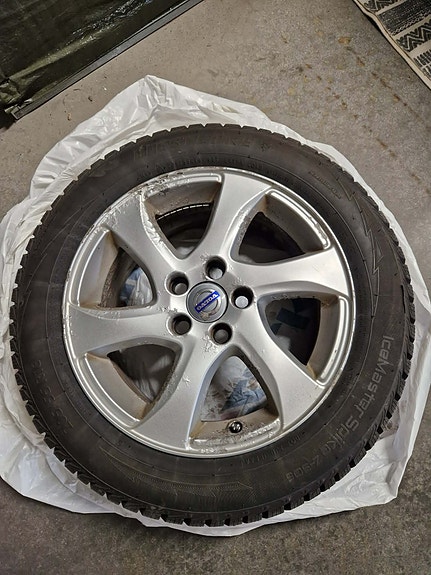 Volvo V40 Cross Country 15 of 18