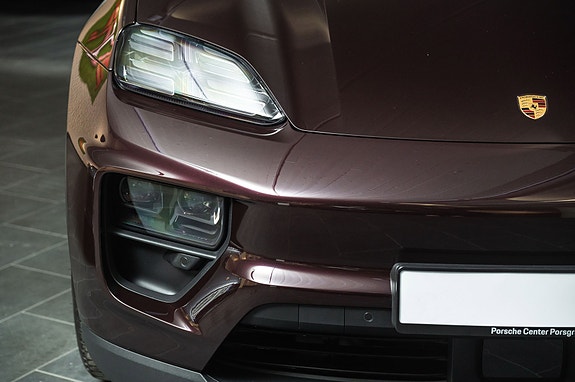 Porsche Macan 4 3 of 30