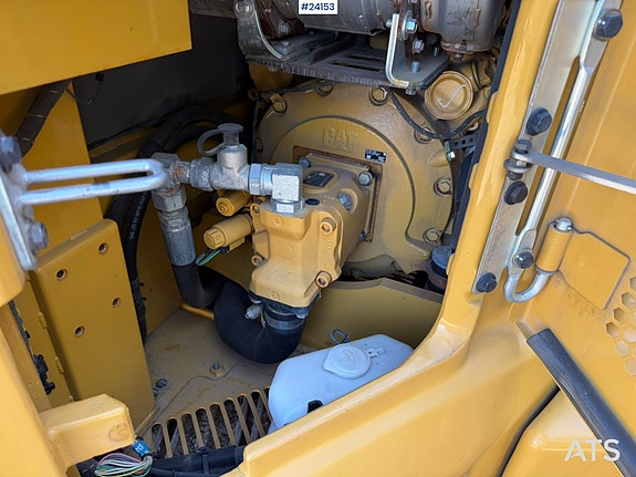 Caterpillar 308CR gravemaskin for salg med masse utstyr 19 of 30