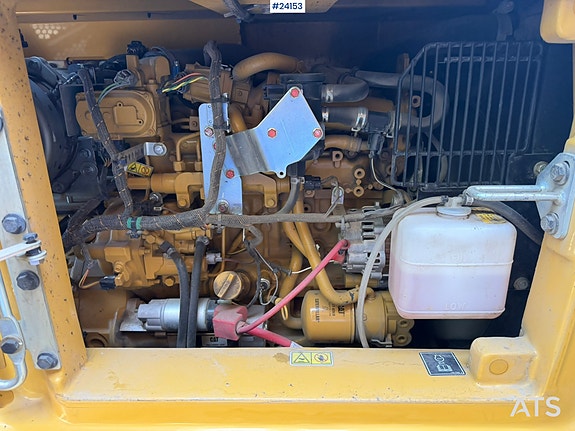 Caterpillar 308CR gravemaskin for salg med masse utstyr 21 of 30