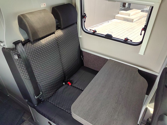Weinsberg Cara Tour 600 MQ Ford 8 of 12