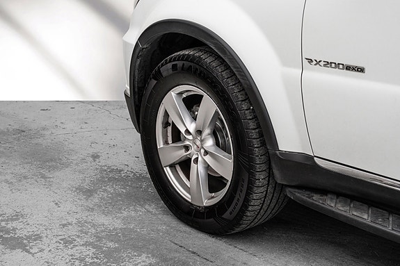 SsangYong Rexton 2 of 23