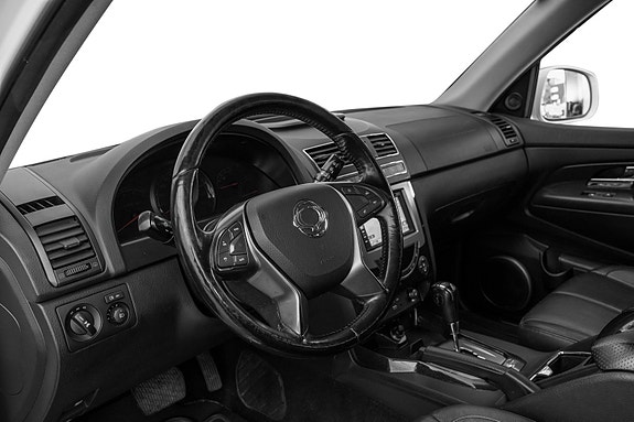 SsangYong Rexton 17 of 23