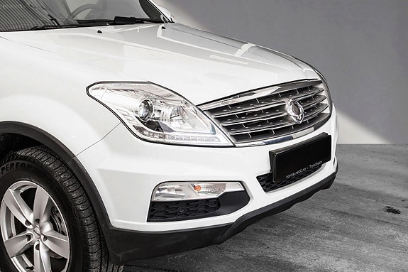 SsangYong Rexton 3 of 23