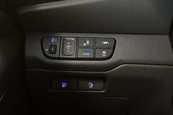 Hyundai IONIQ 21 of 30