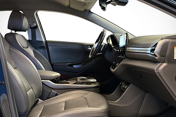 Hyundai IONIQ 30 of 30
