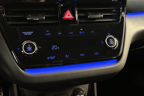 Hyundai IONIQ 28 of 30
