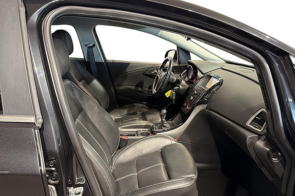 Opel Astra 23 of 25