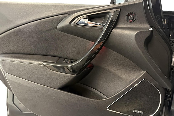 Opel Astra 17 of 25