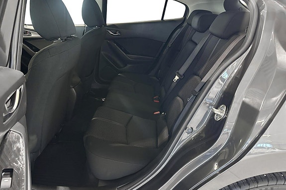Mazda 3 7 of 24
