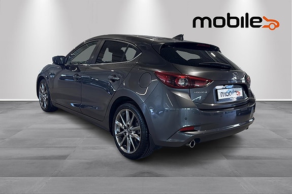 Mazda 3 21 of 24