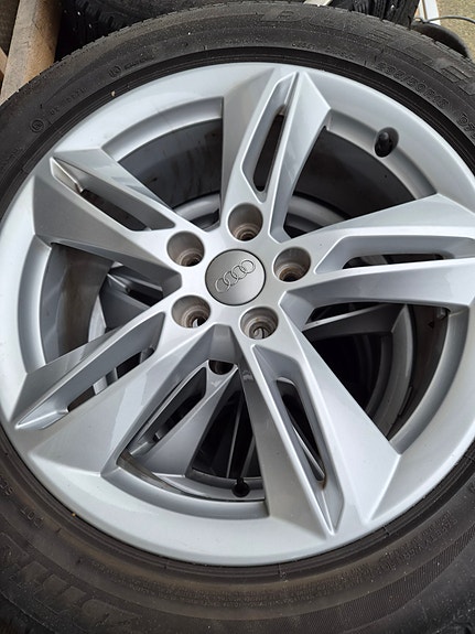 Audi Q3 10 of 21