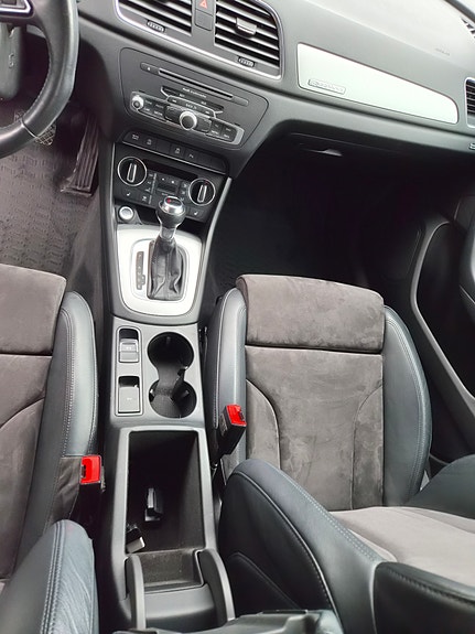 Audi Q3 8 of 21