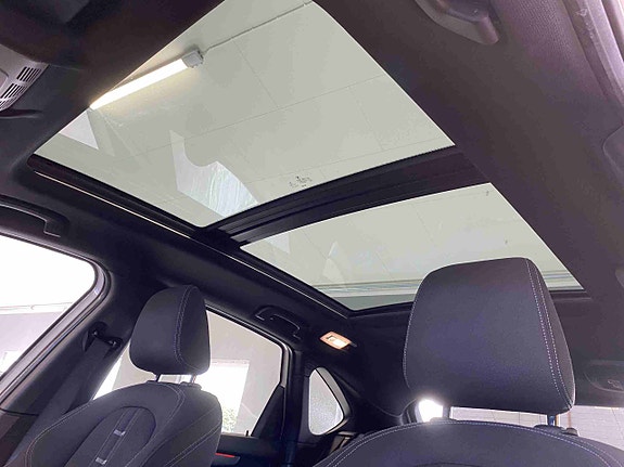 BMW 218d 16 of 27