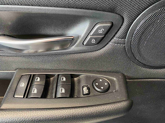 BMW 218d 17 of 27