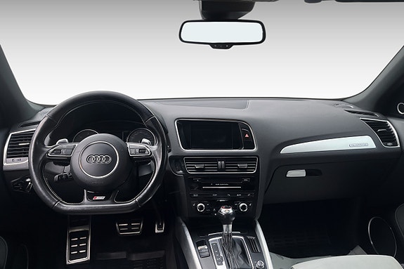 Audi SQ5 11 of 19