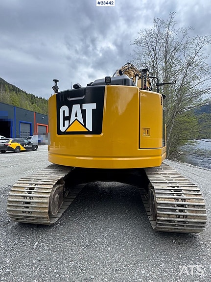 Caterpillar 325FLCR Gravemaskin - 2 skuffer, R8 rototilt og Makin GPS 10 of 30