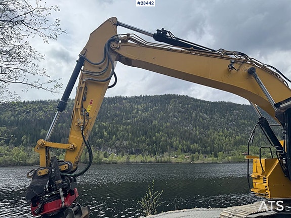 Caterpillar 325FLCR Gravemaskin - 2 skuffer, R8 rototilt og Makin GPS 14 of 30