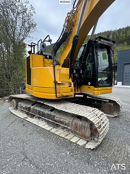 Caterpillar 325FLCR Gravemaskin - 2 skuffer, R8 rototilt og Makin GPS 7 of 30