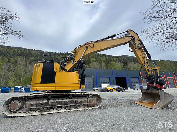 Caterpillar 325FLCR Gravemaskin - 2 skuffer, R8 rototilt og Makin GPS 8 of 30