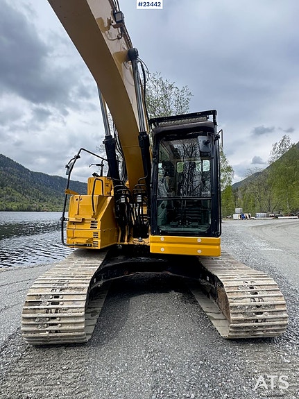 Caterpillar 325FLCR Gravemaskin - 2 skuffer, R8 rototilt og Makin GPS 5 of 30