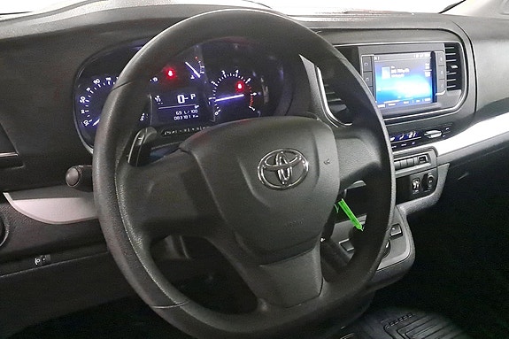 Toyota Proace 12 of 30