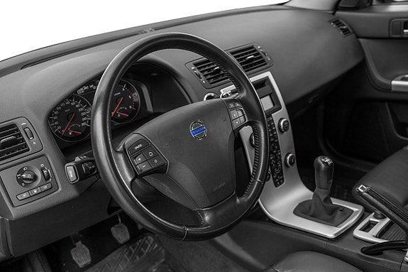 Volvo V50 18 of 24
