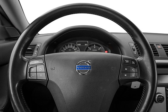 Volvo V50 9 of 24
