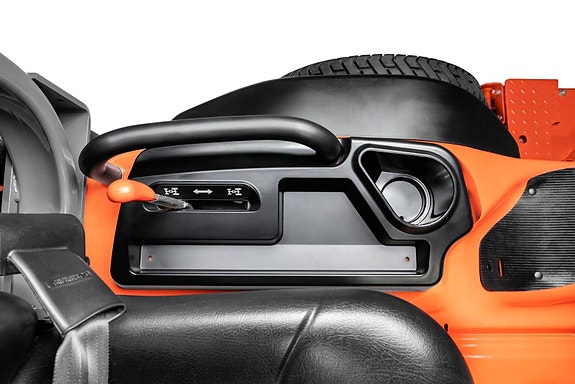 Kubota F251 Frontklipper - 4WD diesel 15 of 22