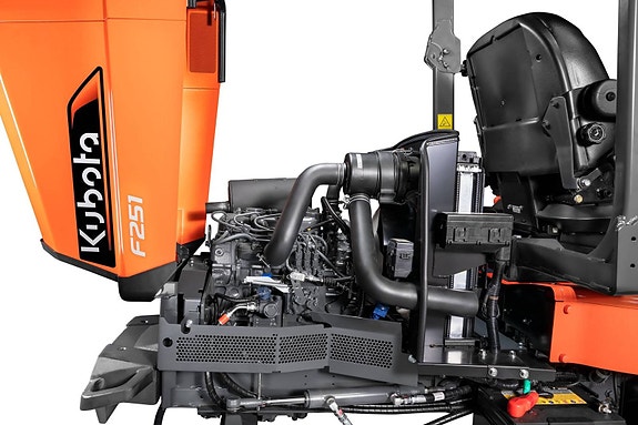 Kubota F251 Frontklipper - 4WD diesel 17 of 22
