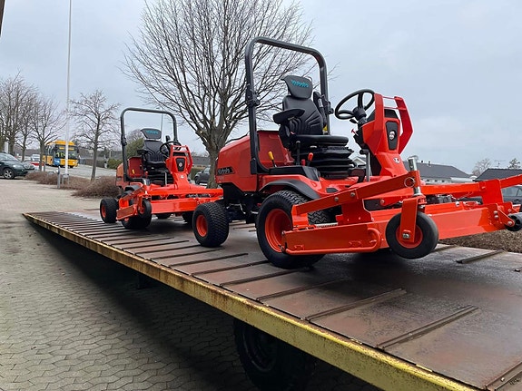 Kubota F251 Frontklipper - 4WD diesel 22 of 22