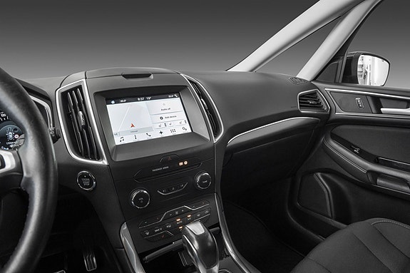 Ford S-MAX 12 of 26
