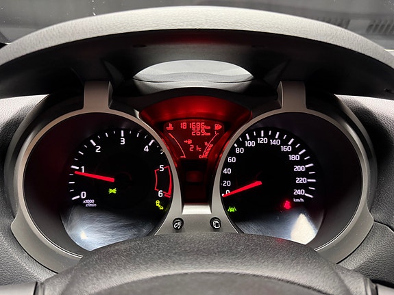Nissan Juke 14 of 22