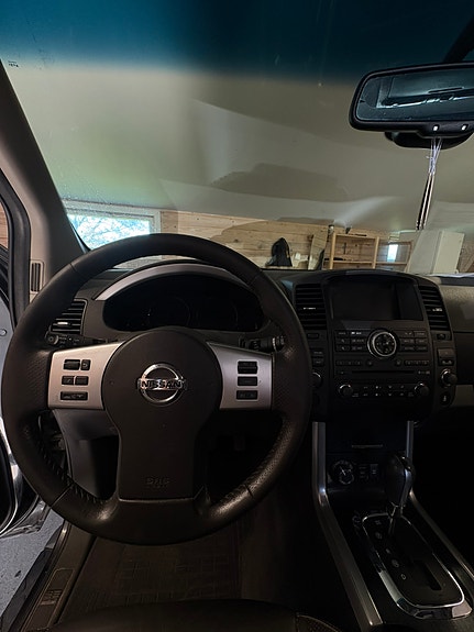 Nissan Pathfinder 11 of 27