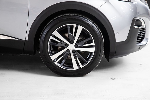 Peugeot 5008 4 of 27