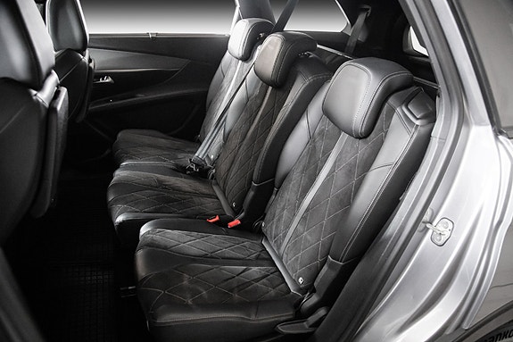Peugeot 5008 24 of 27