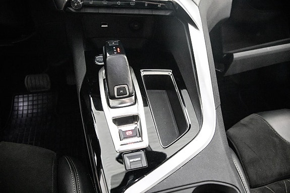 Peugeot 5008 16 of 27