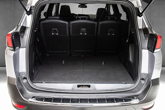 Peugeot 5008 11 of 27