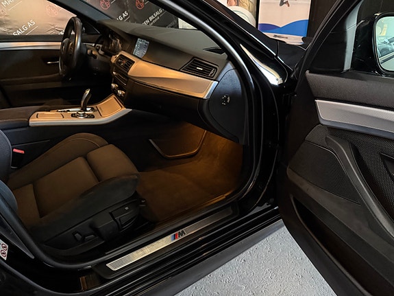 BMW 520d 16 of 22